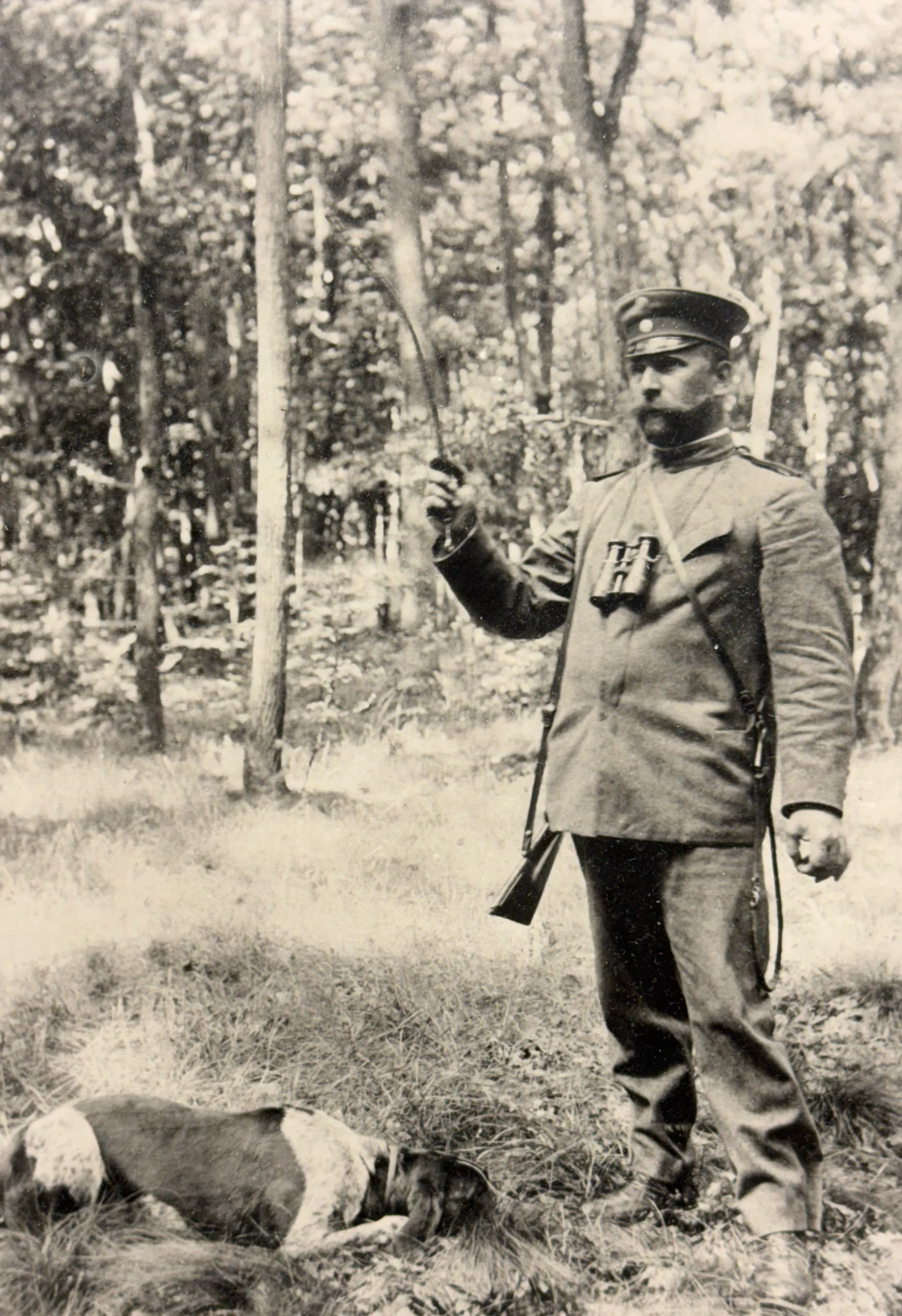 Gründer Heinrich Werner XII mit Jagdhund